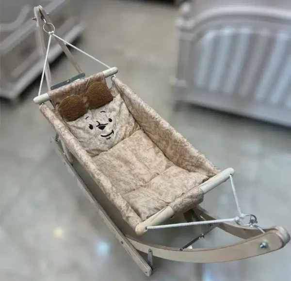 گهواره نوزادی رنگ نسکافه ای روشن